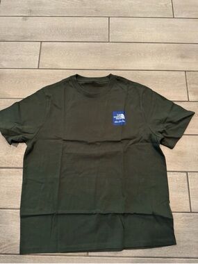 Aime Leon Dore/North Face Colab Green Short-Sleeve Tee with Blue Chest Patch